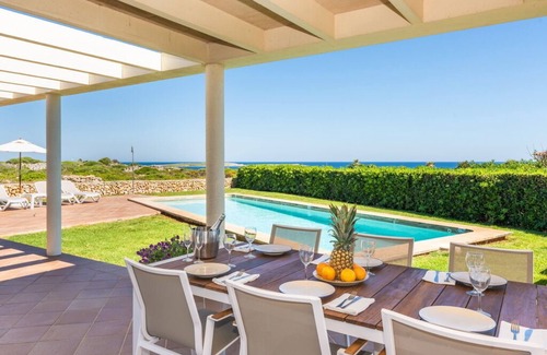 Marina de Son Ganxo Casa | Chalet de diseño con piscina y fantásticas vistas al mar, Sant Luis,Menorca