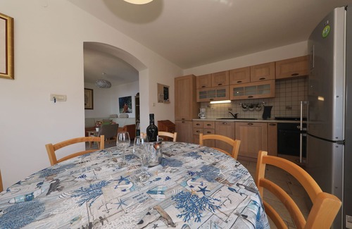 Jablanac Villa | Villa con piscina y playa privada.