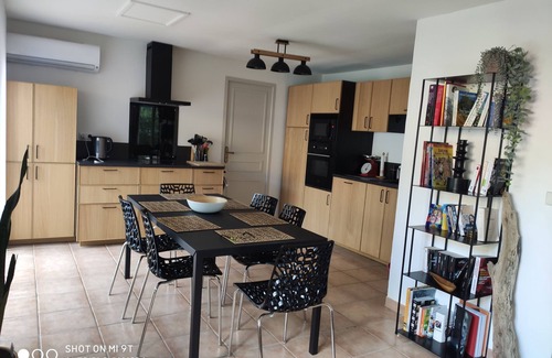 Marseillan Villa | Villa 8 asientos, aire acondicionado y piscina privada cerca del centro.