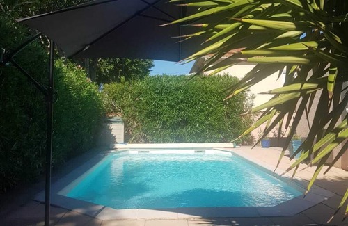 Marseillan Villa | Villa 8 asientos, aire acondicionado y piscina privada cerca del centro.