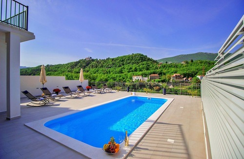 Zvecanje Casa | Villa con piscina, ideal para 6 personas