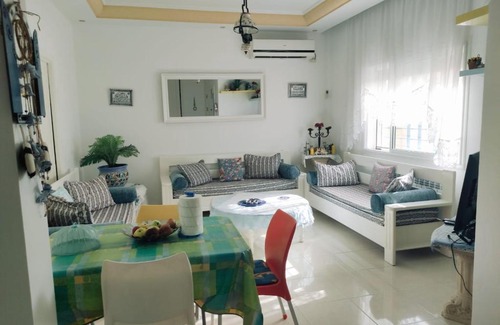 Yasmine Casa | Villa with pool in Yasmine Hammamet next to the beach and la medina