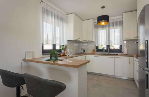 Galizana Villa | Villa Bavaria with Pool, Jacuzzi, Table Tennis
