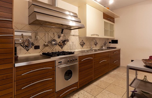 Galatina Villa | Villa con piscina, pista de tenis, sauna, 6 habitaciones, m850