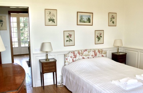 Ciboure Villa | Villa con piscina, vistas al océano y la cordillera de los Pirineos.