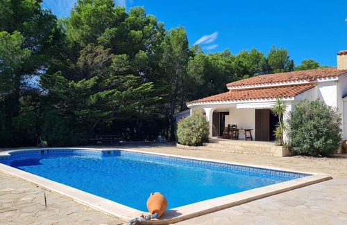 L'Ametlla de Mar Chalet De Esquí | Villa con piscina privada en l'Ametlla de Mar !