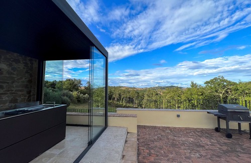 San Macario In Monte Villa | Villa with private pool in central Tuscany