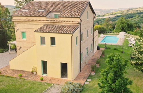Montedinove Casa | Villa with private pool and incredible view