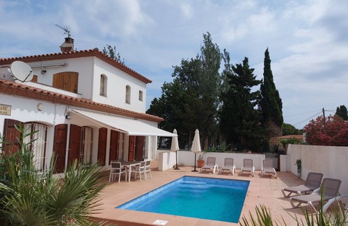 L'Escala Casa | Villa con piscina privada a 50 metros de la playa wifi acceso ilimitado