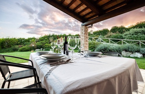 Polverigi Casa | Villa con piscina privada cerca de Jesi