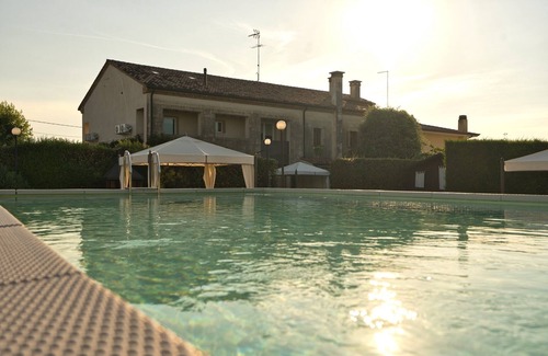 Cimadolmo Villa | Villa con piscina privada entre Venecia y los Dolomitas, máximo 10 personas.
