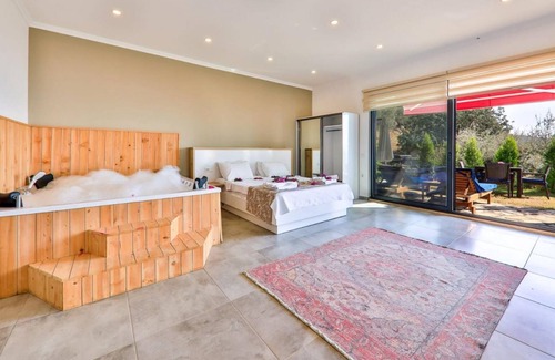 Bezirgan Villa | Villa with Private Pool, Garden, Jacuzzi in Kalkan