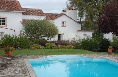 Caldas da Rainha Villa | Villa con piscina privada y precioso jardín