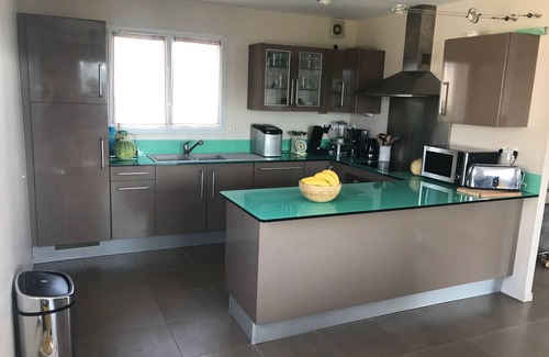 Sete Casa | Villa con piscina privada a 2 minutos a pie de las playas, cocina ultra equipada