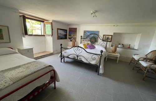 Monteluiano Casa | Villa with private pool near Gubbio