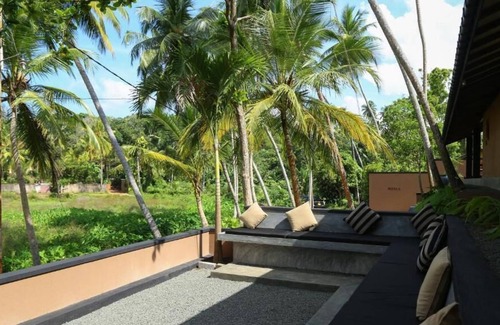 Hikkaduwa Villa | Villa with Private Pool