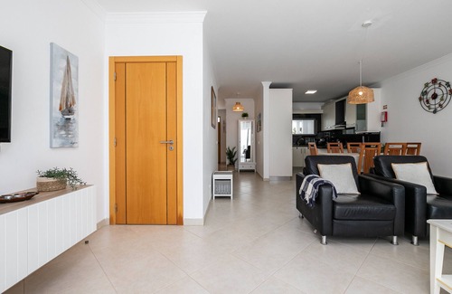 Manta Rota Chalet De Esquí | Casa con piscina privada a 100m de la playa by ALGARVEMANTA (16V3)