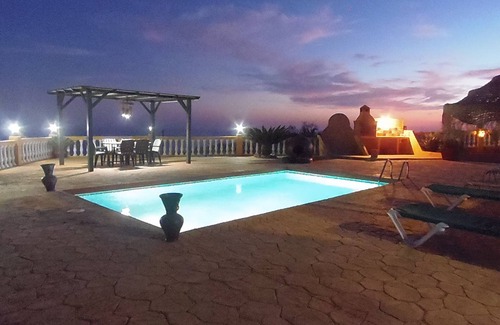 Itrabo Casa | VILLA CON VISTAS AL MAR Y A LA MONTAÑA, PLAYA MÁS CERCANA A 6KM
