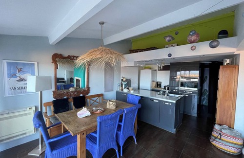 Theoule-sur-Mer Villa | VILLA CON VISTAS AL MAR Y MONTAÑA PANORÁMICA
