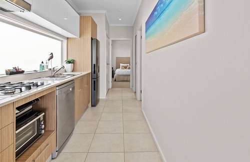 Caves Beach Casa | Villa with Seaside Soul - Newly Renovated