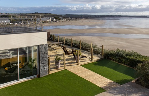 Pentrez Casa | Casa PENINSULA CROZON con excepcionales vistas al mar