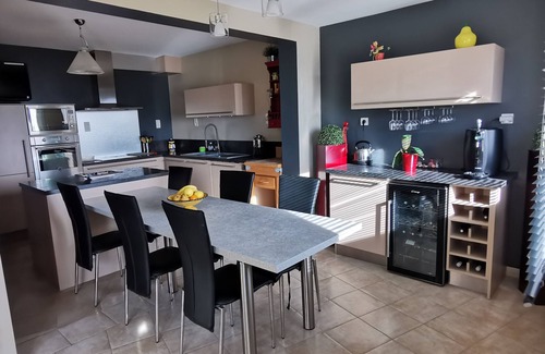 Merindol Casa | Villa with swimming pool - "At the foot of the Luberon"