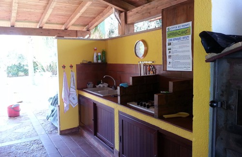 Menfi Villa | Villa con piscina y cesped