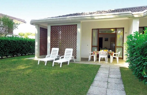 Bibione Lido dei Pini Casa | Villa with two bathrooms and three rooms near the sea