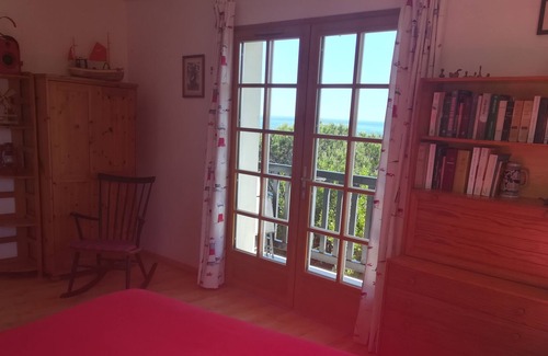 Ciboure Villa | Villa con vistas al mar en la colina tranquila, cerca de las playas y el centro