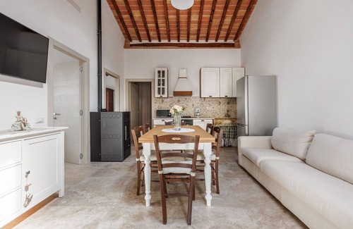Colle di Val d'Elsa Villa | Casa de vacaciones con WIFI, A/C, piscina, TV, vista panorámica, cerca de San Gimignano