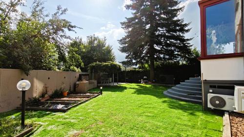 Pedrinate Apartamento | Villa WOLF - A 1919 original Swiss Villa with Garden near Como