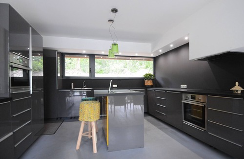 Soustons Villa | Nueva villa / casa de madera en el bosque / Playas 5 km - climatizado - 8 personas