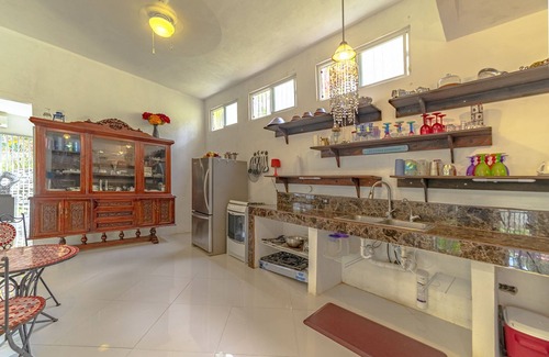 Villas Xihu Casa | Villa Xihu Luna Callada - Dog Friendly!