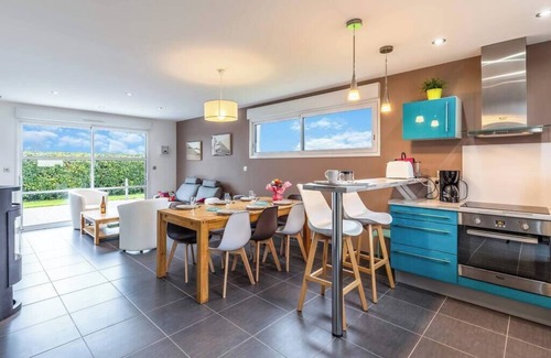 Sibiril Casa | Villa Yana Bretagne Mogueriec, 29° toute l'année, 100m Mer, Jardin Clos