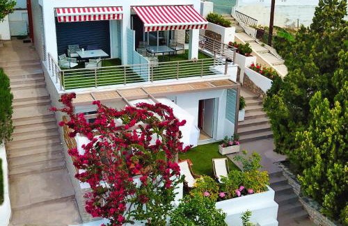 Poros Apartamento | Villa Yolanda 2 - Luxury stylish studio Dora, sea view