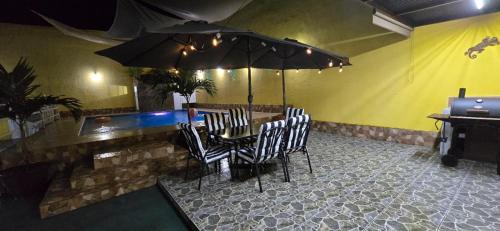 Santa Clara La Laguna Villa | Villa Yoli