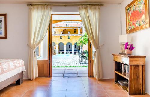 Nunue Casa | Villa Yrondi