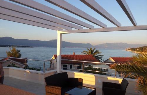 Mastrinka Villa | Villa Zara
