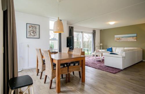 Julianadorp aan zee Casa | Villa Zeewind met sauna - Landal park Ooghduyne Julianadorp aan Zee