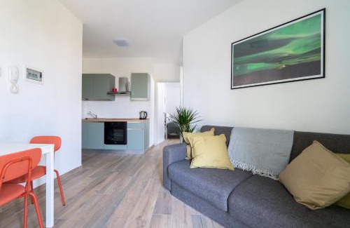 Bergamo Apartamento | Villa Zina - Apt Giallo - 10 min from city centre and airport