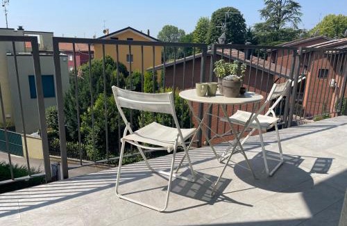 Bergamo Apartamento | Villa Zina - Apt Giallo - 10 min from city centre and airport