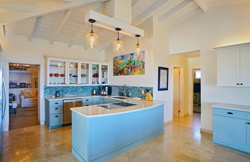 Estate Lerkenlund Casa | Villa Zion - Close To Hull Bay, Magens Bay, and Fish Bar!