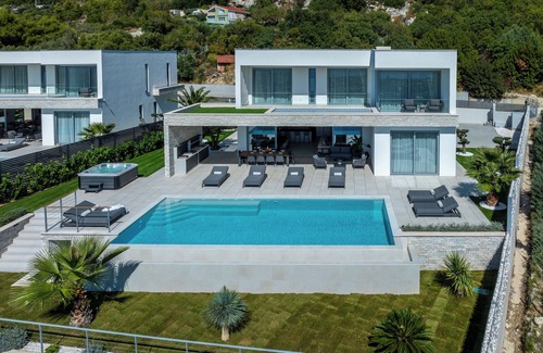 Kastel Stari Villa | Villa4islands 1/Luxury stay, Epic sea view & 70 m2 Infinity pool