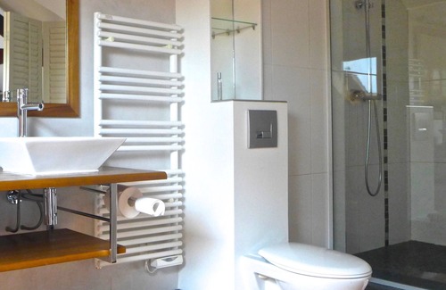 Villebon-sur-Yvette Cama Y Desayuno | VillaBona