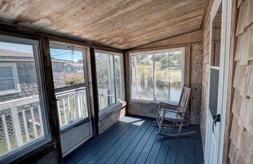 Buxton Cabaña | Casa Rural de 2 Dormitorios y 1 Baño Ubicada en el Pueblo de Buxton