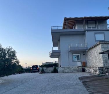 Aliko Apartamento | Village Apartment