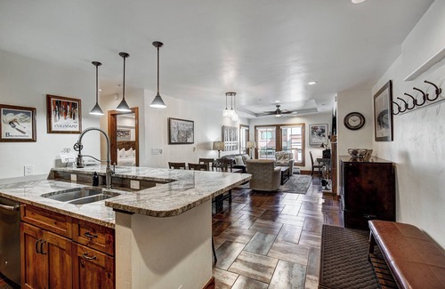 Peak 9 Apartamento | Village at Breckenridge Resort