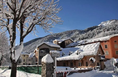 Saint-Etienne-de-Tinee Apartamento | Village Club Le Rabuons ** - Ternélia - Family room for 6 people
