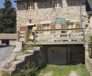 Saint-Leger-de-Peyre Casa | Village de gîtes de Sainte-Lucie