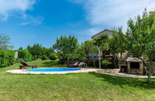 Municipality of Zminj Casa | Village Family House Ranka